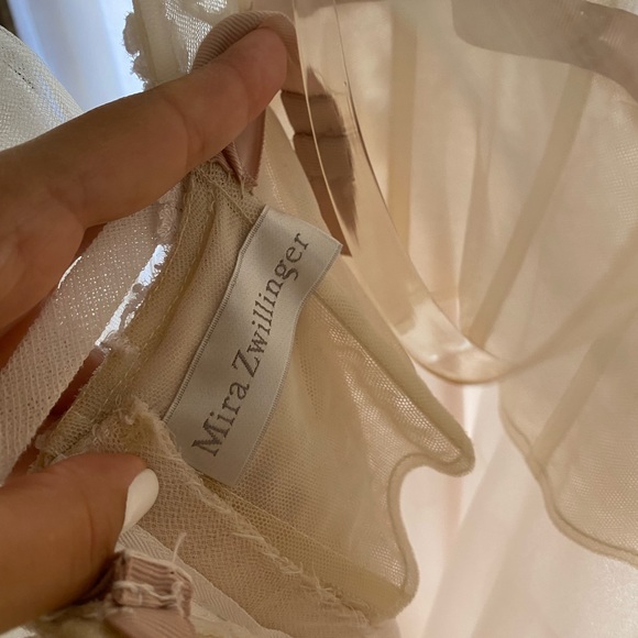 Mira Zwillinger Bridal Gown Corset Floral Detail with Sequin Tule Bow Size 4 - Picture 13 of 16